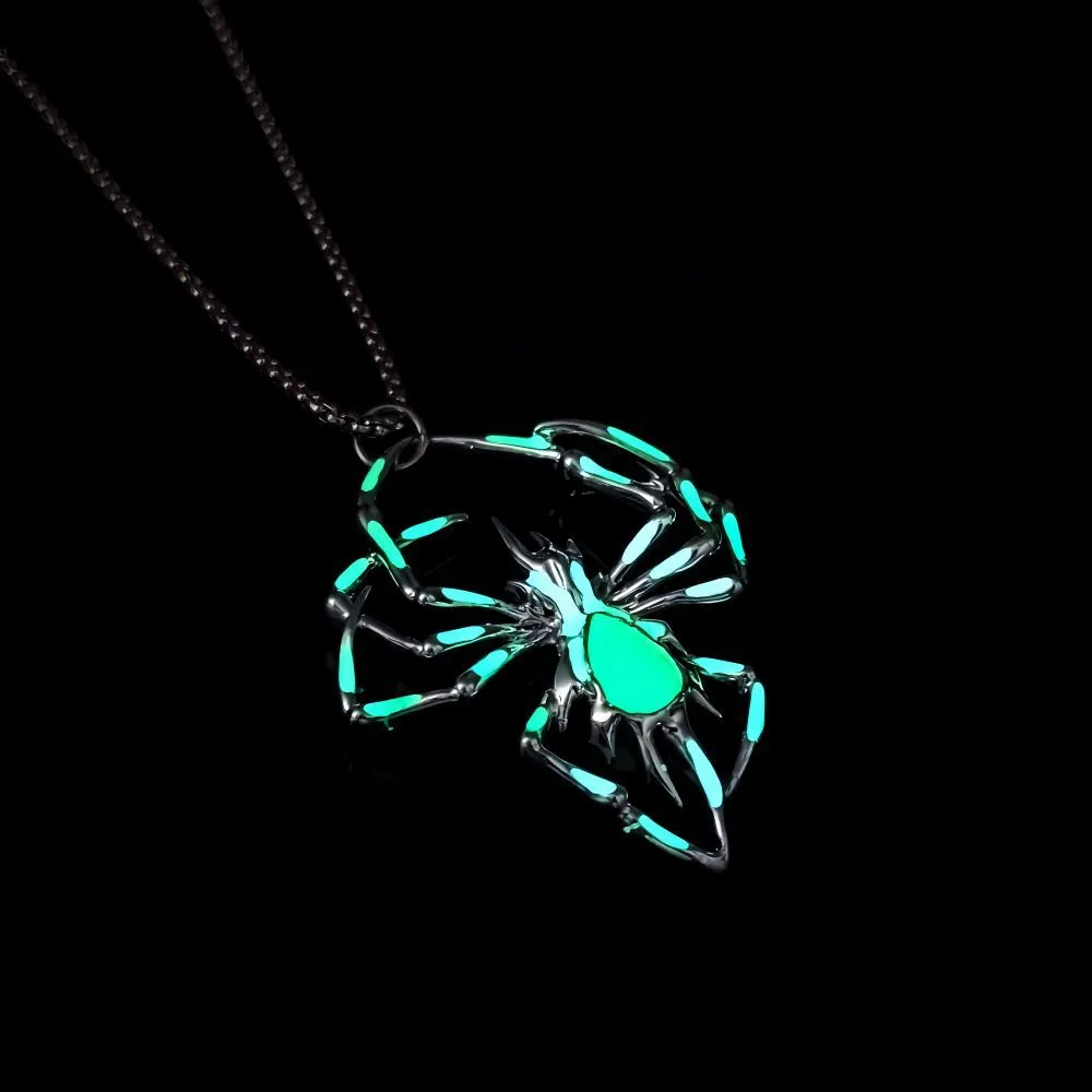 879157c9-d6be-4a86-99d9-134543cd9fe4.webp Halloween Creative Stereo Luminous Spider Necklace Jewerly Glowing Night Fluorescence Antique Vintage Glow In The Dark For Men Women Gift Party Halloween Day Club - Image 9